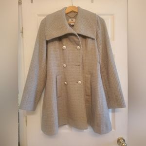 Worthington Size Medium Gray and Sliver Peacoat Missing a button